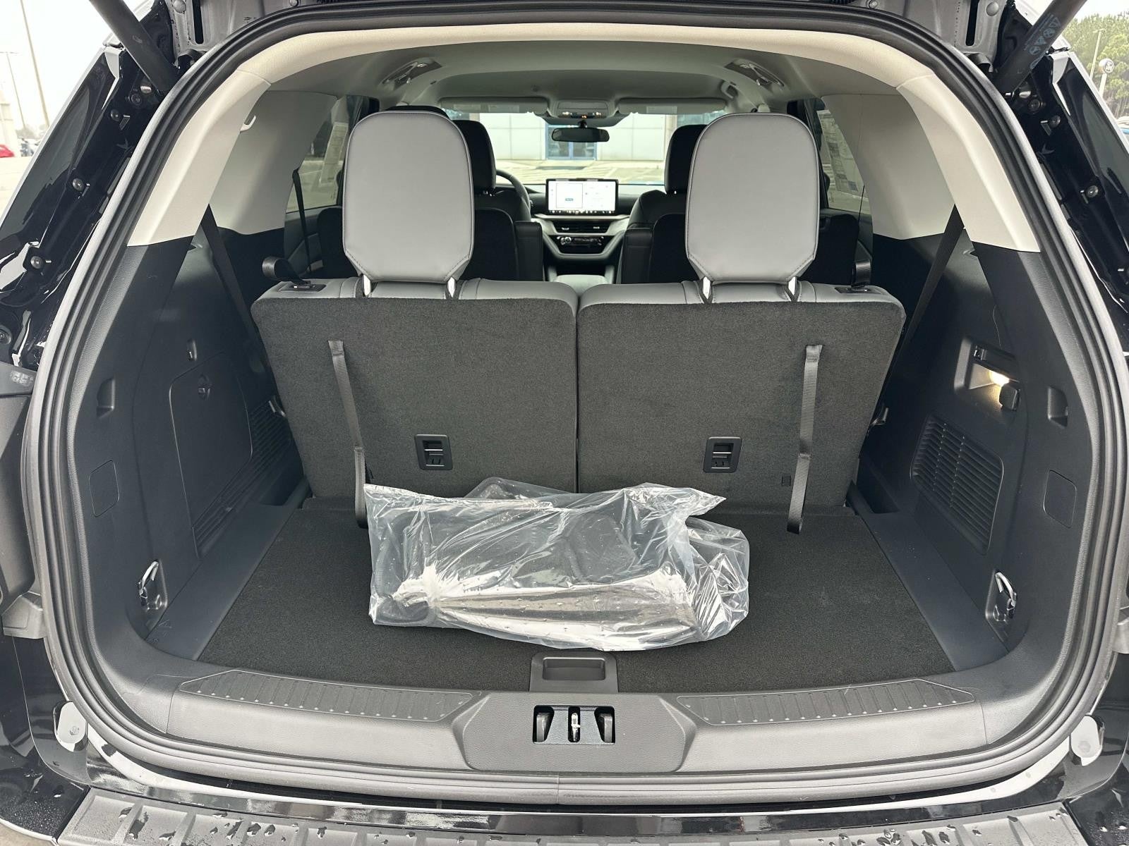 2026 Ford Explorer ACTIVE RWD