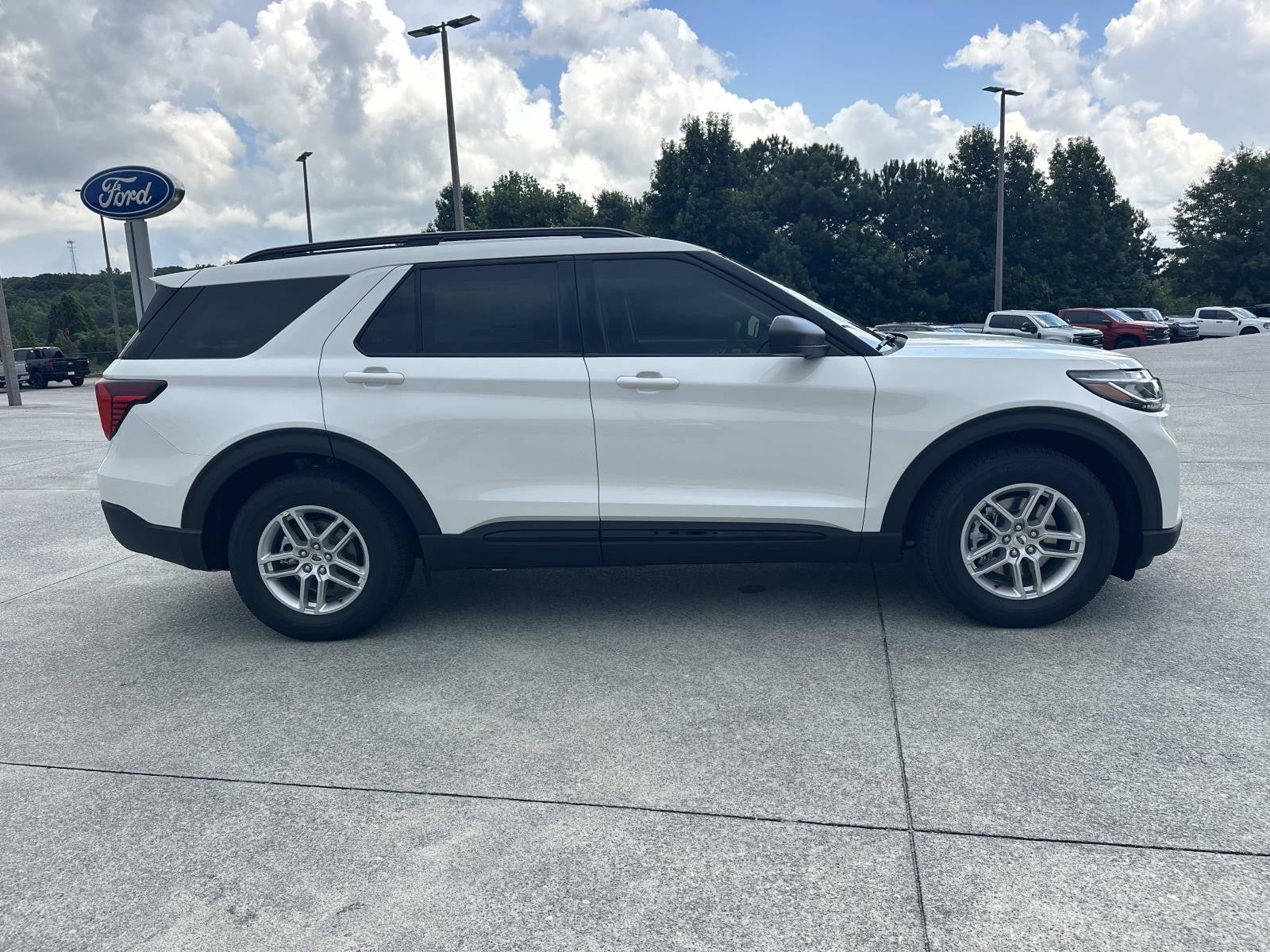 2026 Ford Explorer ACTIVE RWD