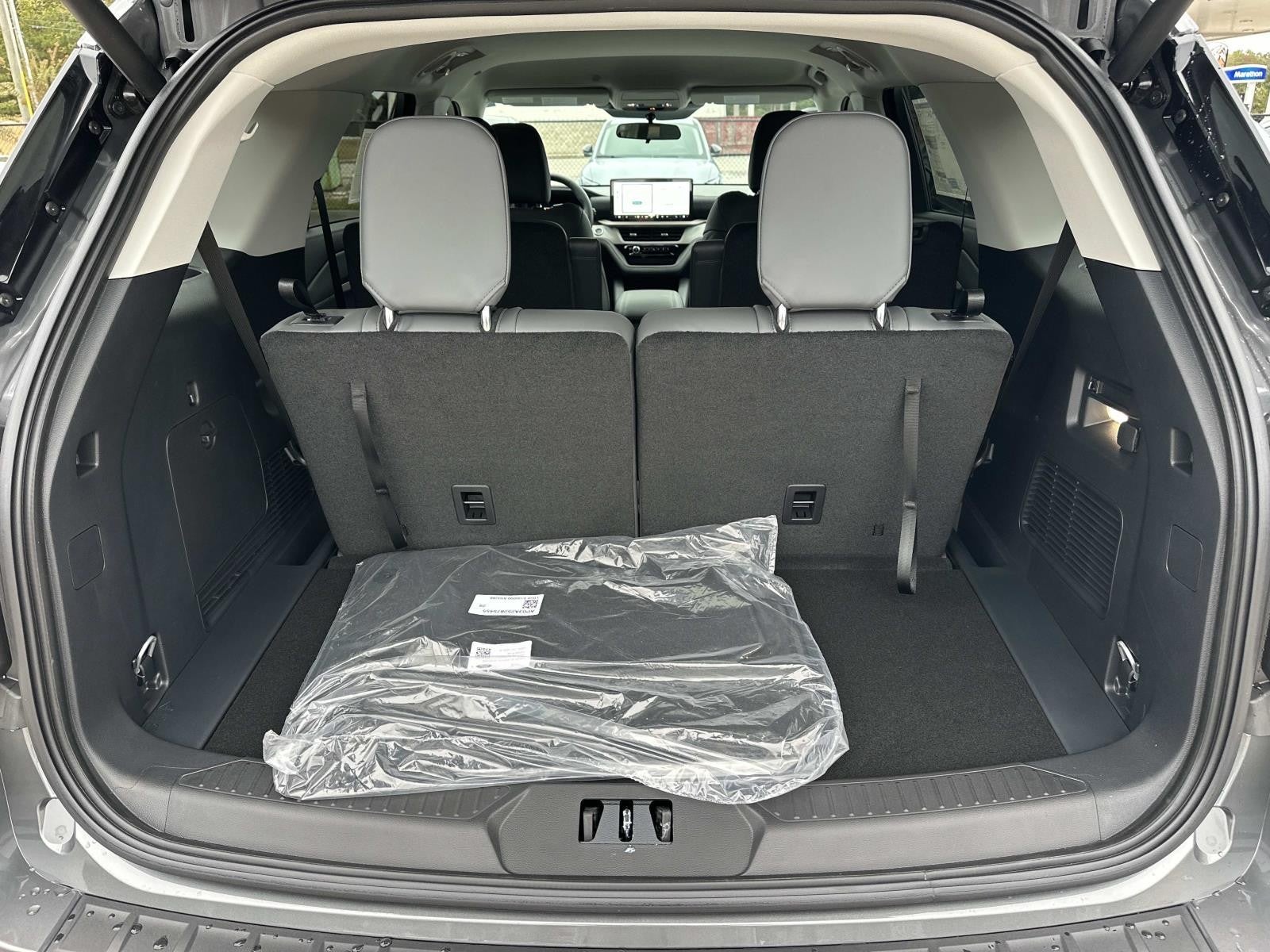 2026 Ford Explorer ACTIVE RWD