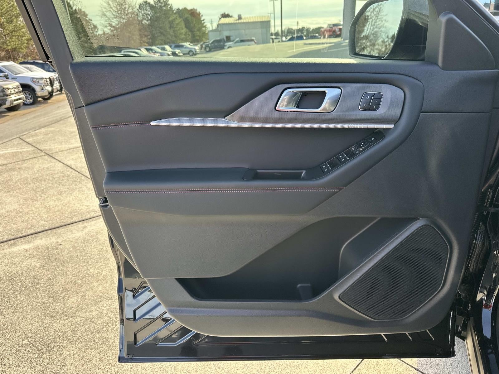 2026 Ford Explorer ST-LINE RWD