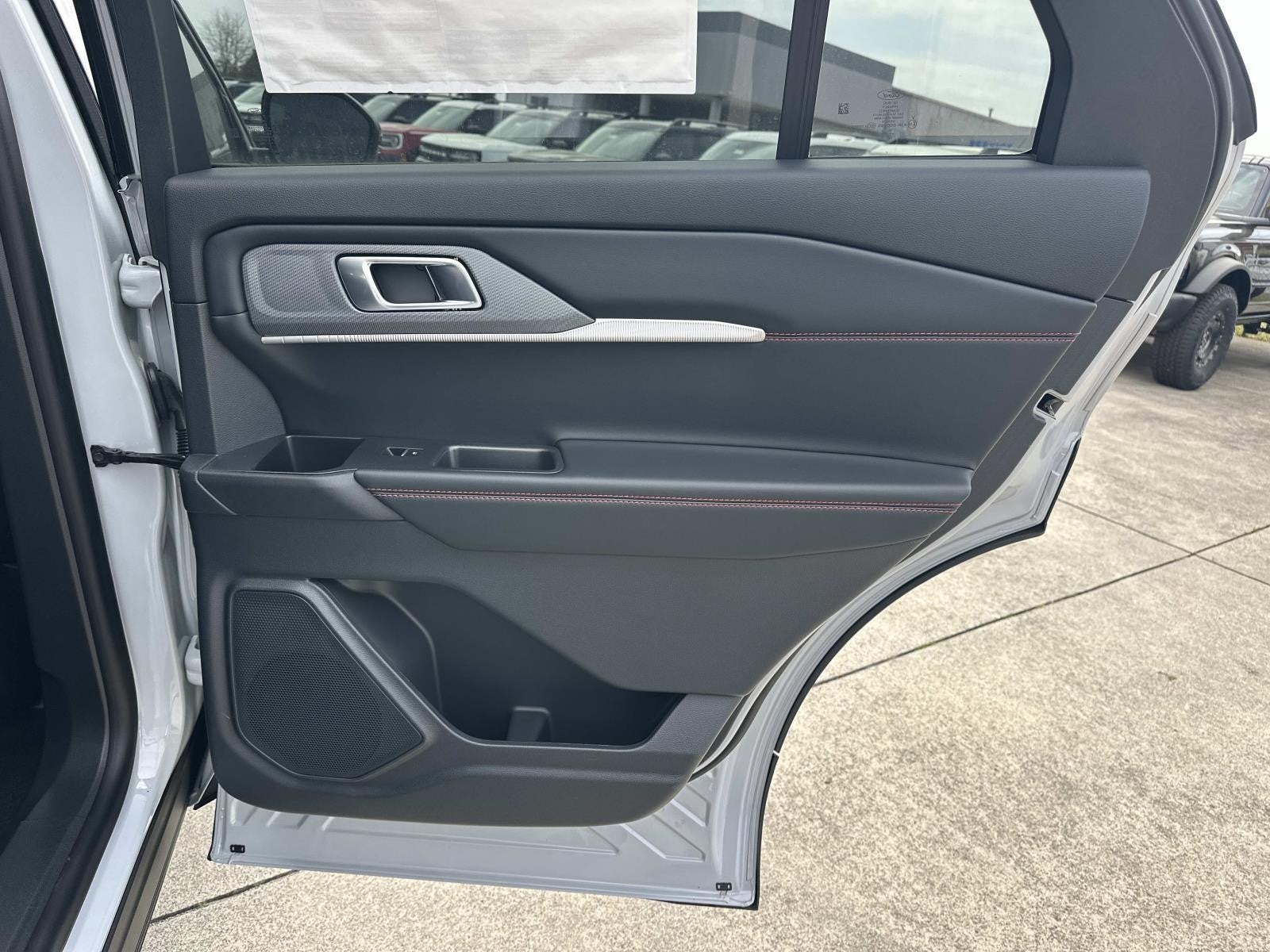 2026 Ford Explorer ST-LINE RWD