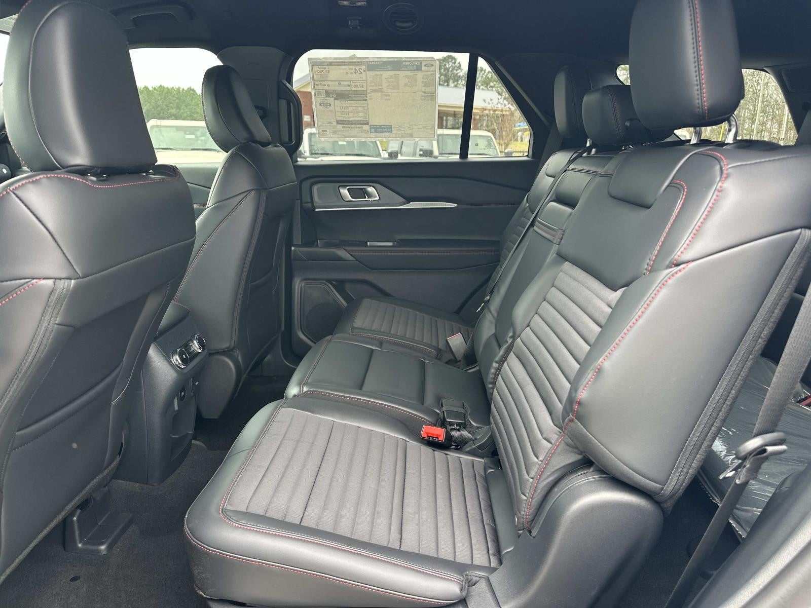 2026 Ford Explorer ST-LINE RWD