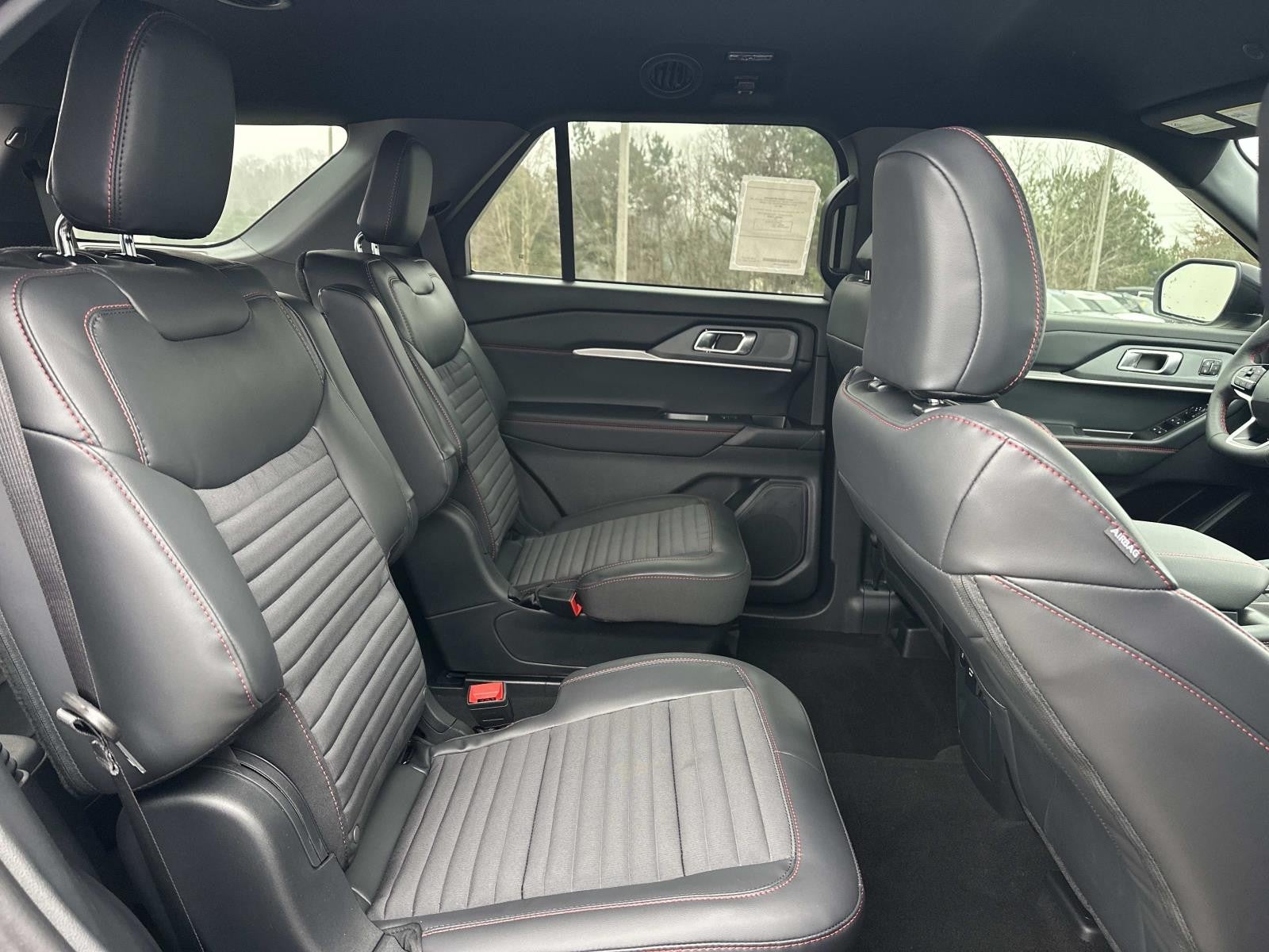 2026 Ford Explorer ST-LINE RWD