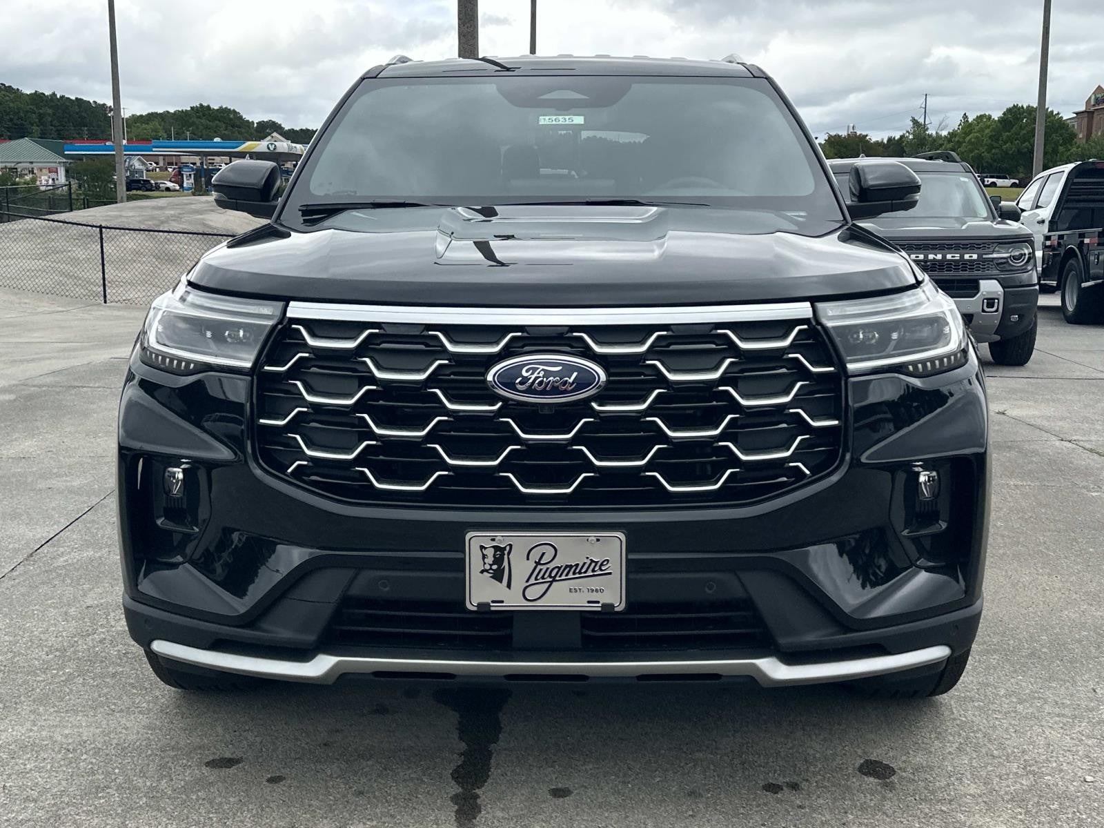 2026 Ford Explorer PLATINUM 4WD