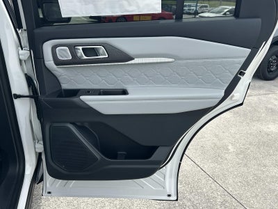 2026 Ford Explorer PLATINUM 4WD