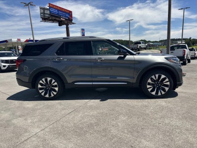 2026 Ford Explorer PLATINUM 4WD