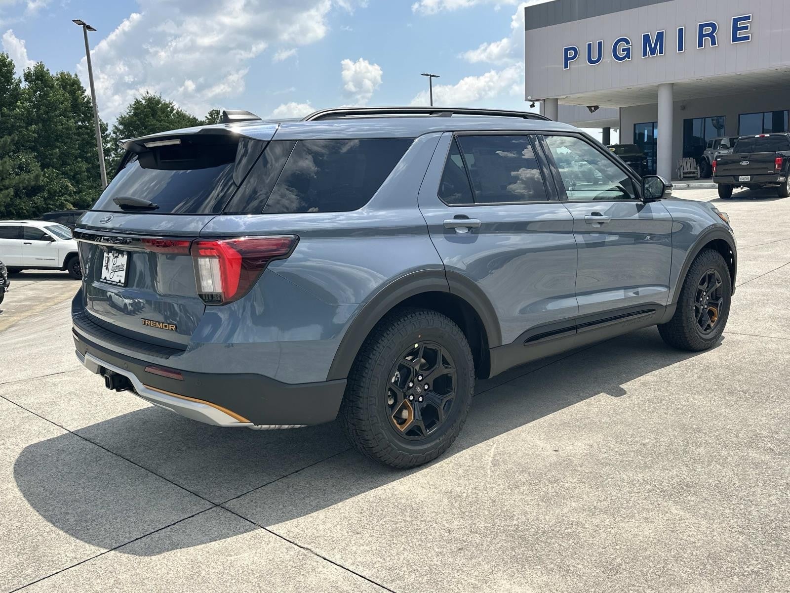 2026 Ford Explorer TREMOR 4WD