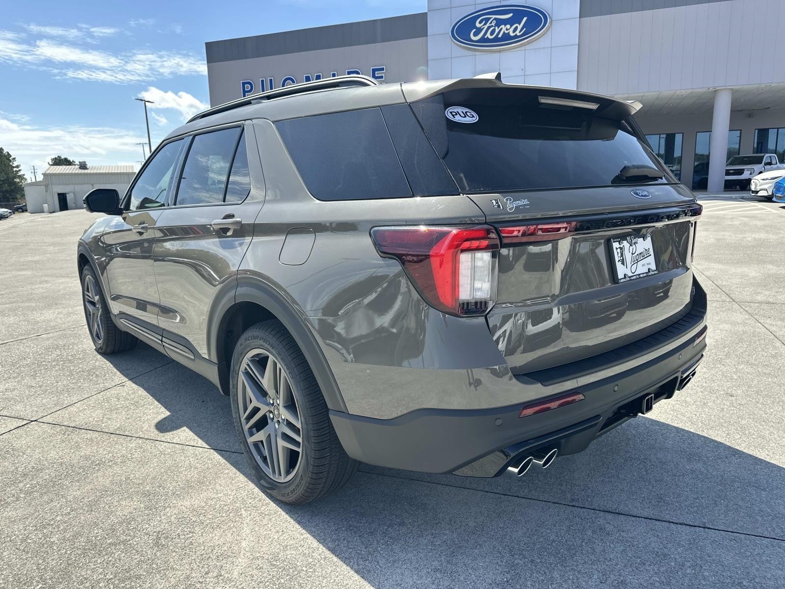 2026 Ford Explorer ST 4WD