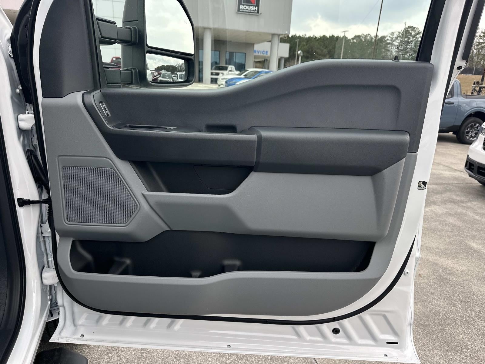 2026 Ford Super Duty F-250 SRW XL 4WD CREW CAB 6.75' BOX