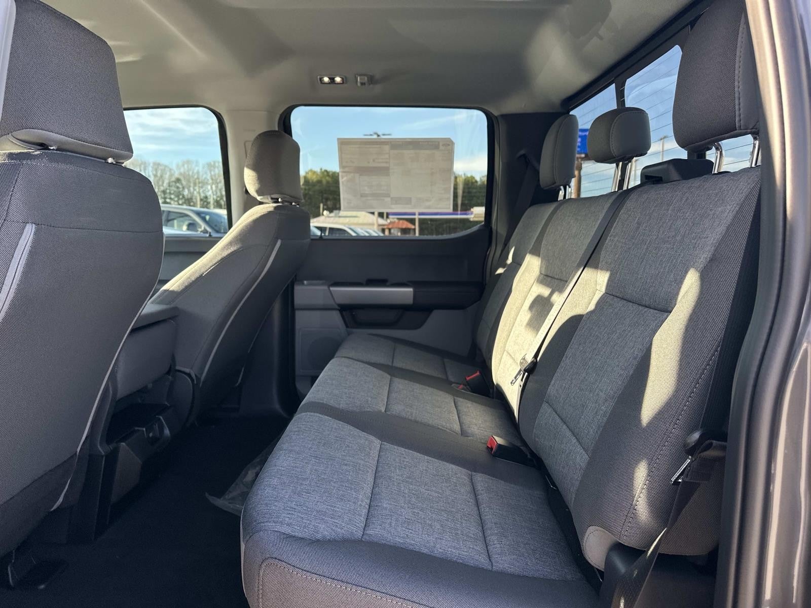 2026 Ford Super Duty F-250 SRW XL 4WD CREW CAB 6.75' BOX