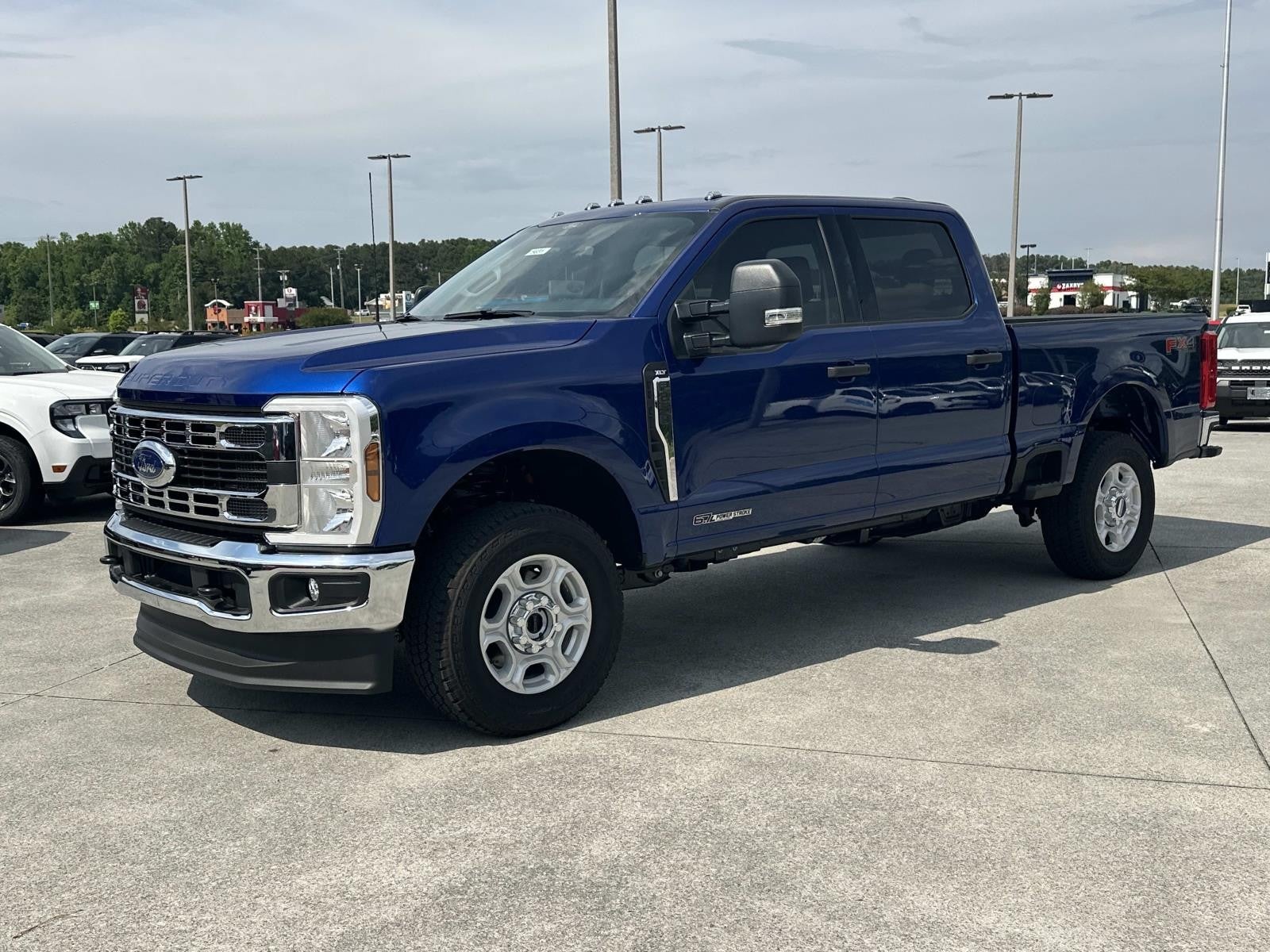 2026 Ford Super Duty F-250 SRW XLT 4WD CREW CAB 6.75' BO