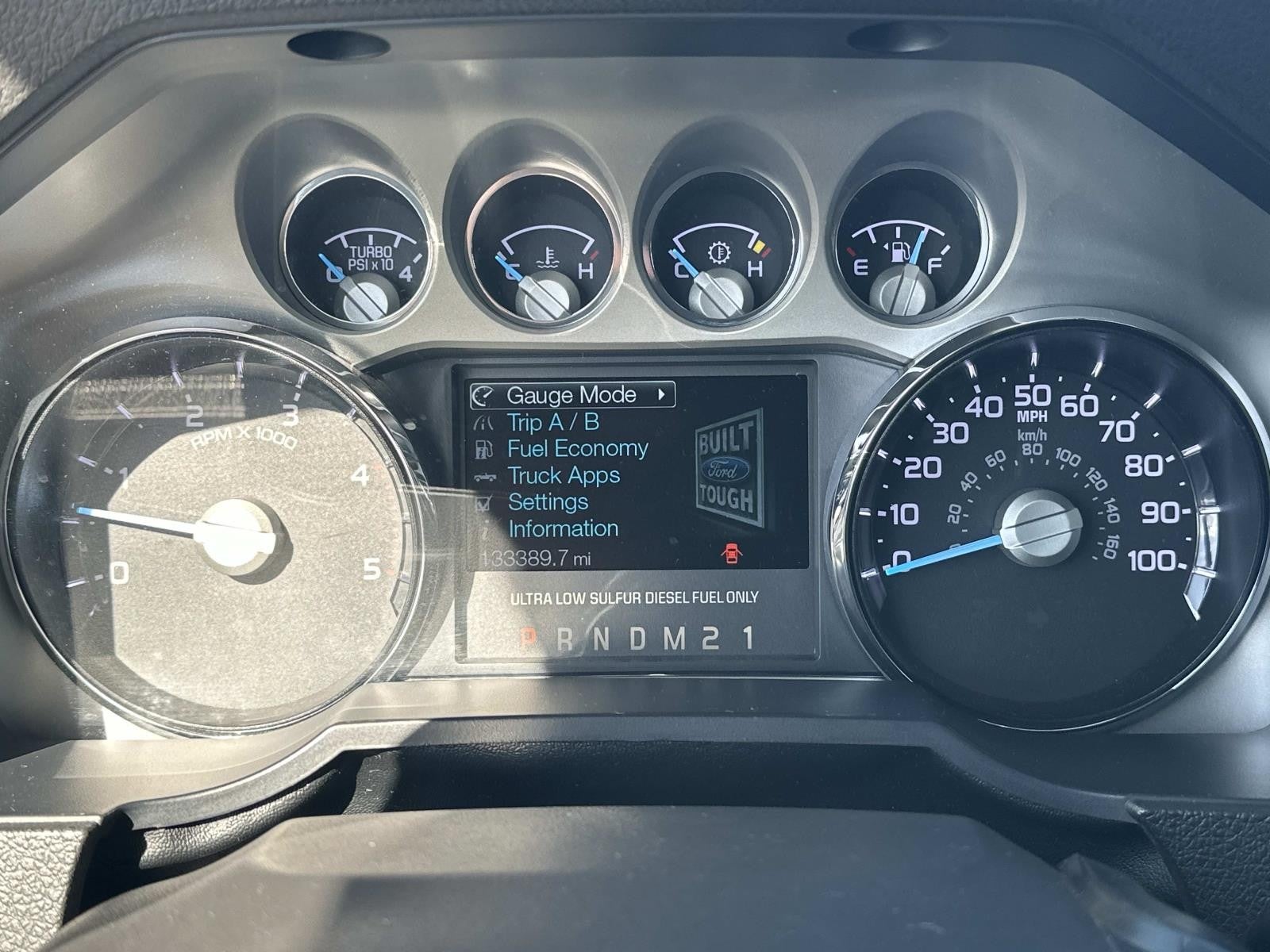 2015 Ford Super Duty F-250 SRW 4WD LARIAT