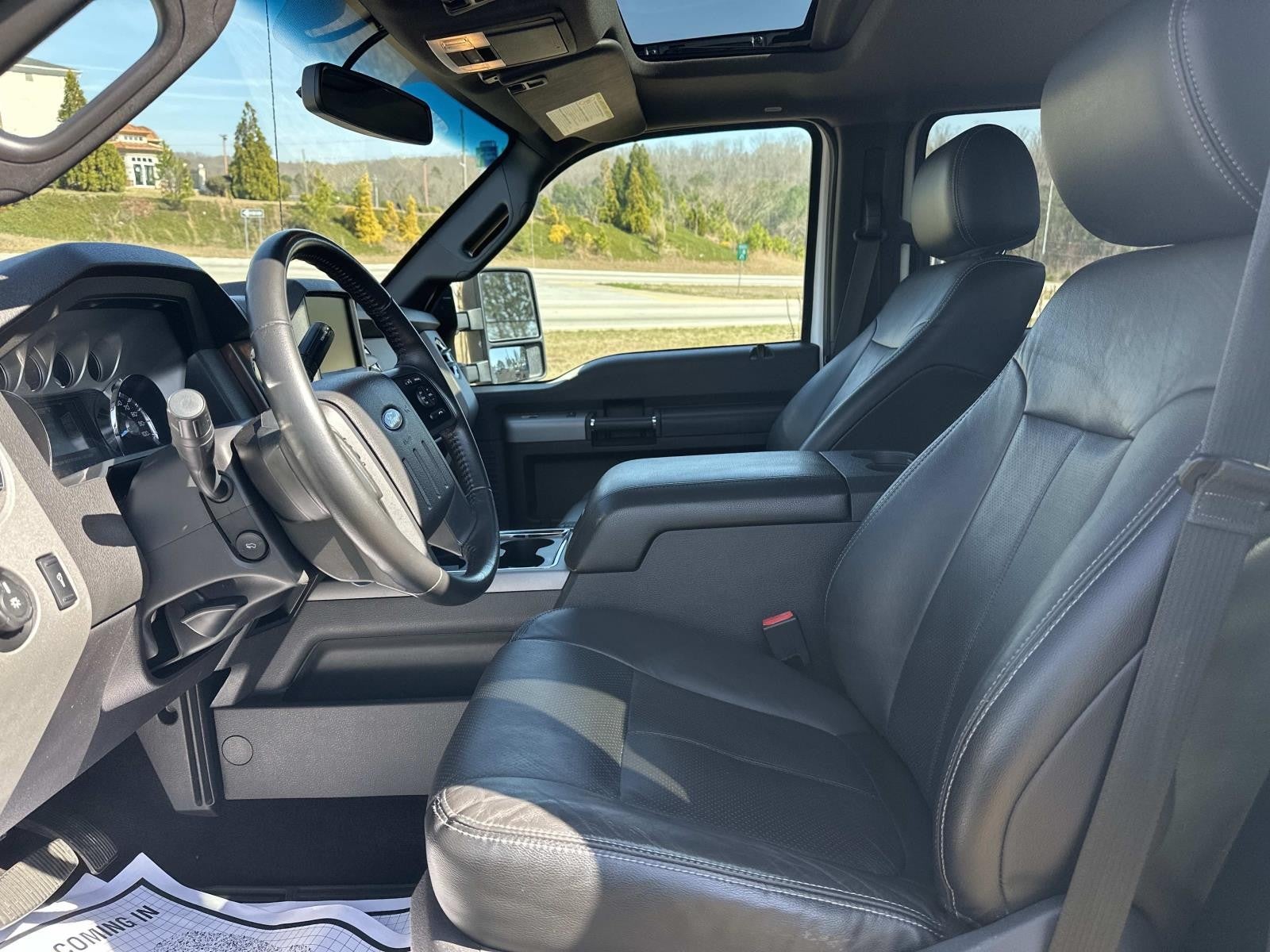 2015 Ford Super Duty F-250 SRW 4WD LARIAT