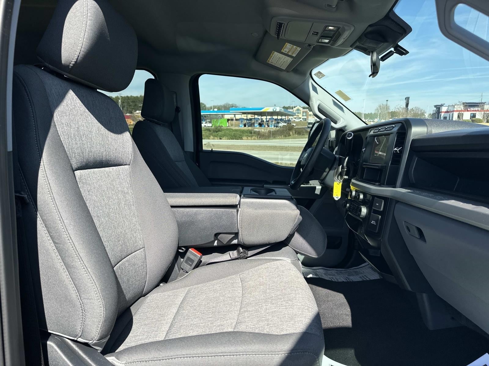 2024 Ford Super Duty F-250 SRW STX 4WD CREW CAB 6.75' BO