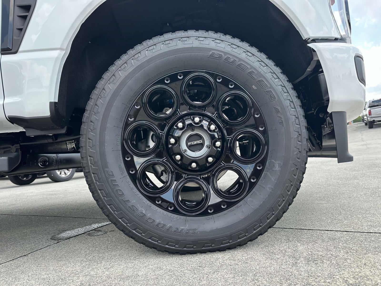 2025 Ford Super Duty F-250 SRW XLT 4WD CREW CAB 6.75' BO