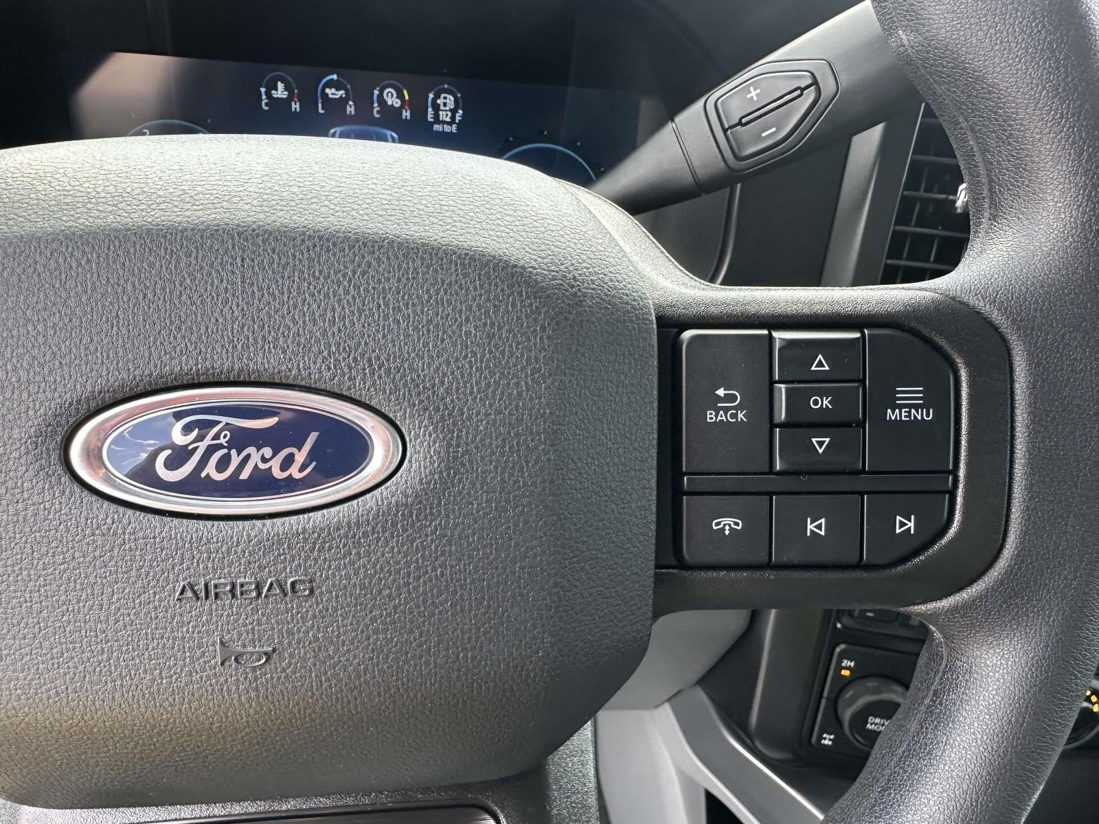 2025 Ford Super Duty F-250 SRW XLT 4WD CREW CAB 6.75' BO