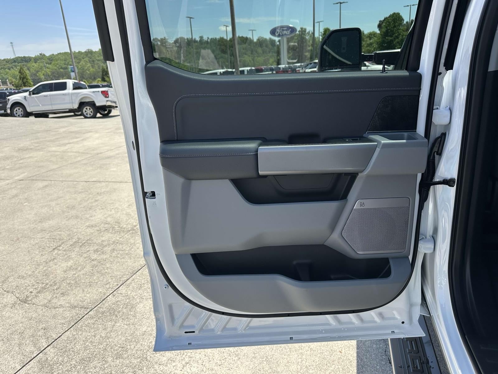 2025 Ford Super Duty F-250 SRW XLT 4WD CREW CAB 6.75' BO