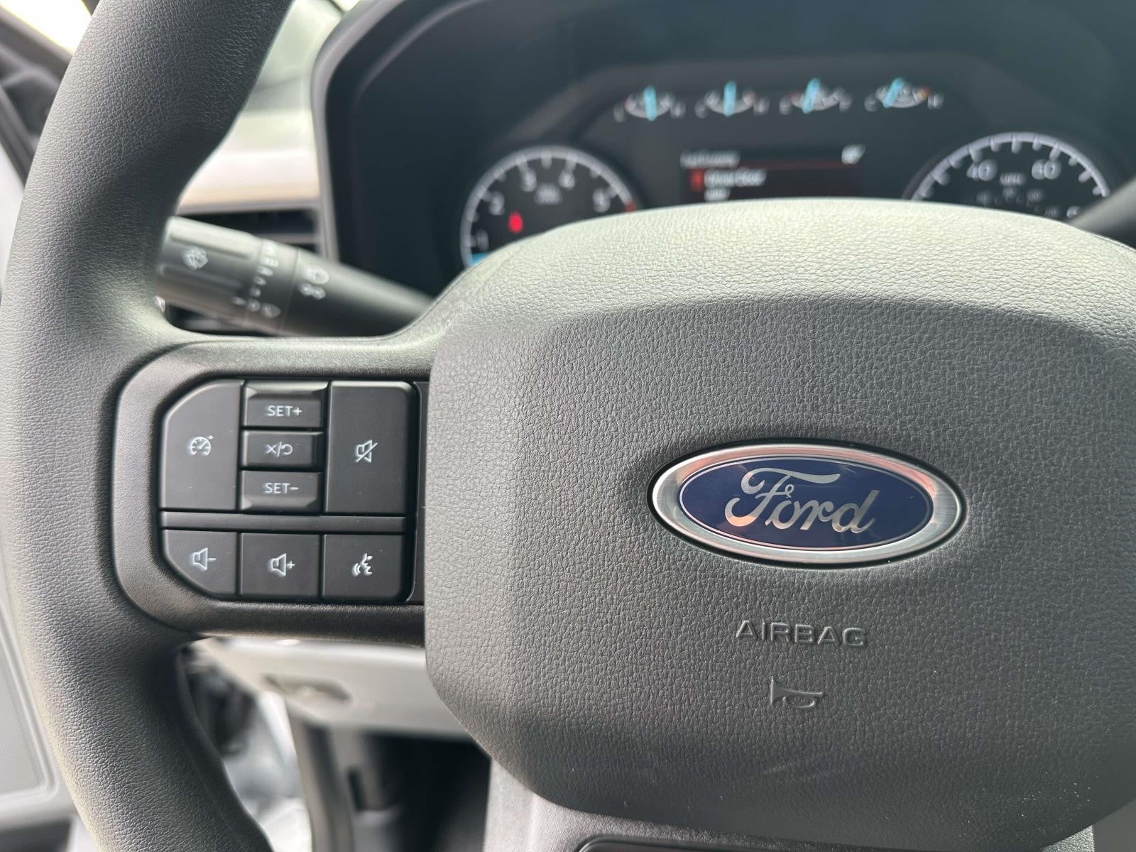 2026 Ford Super Duty F-350 SRW XL 2WD CREW CAB 6.75' BOX