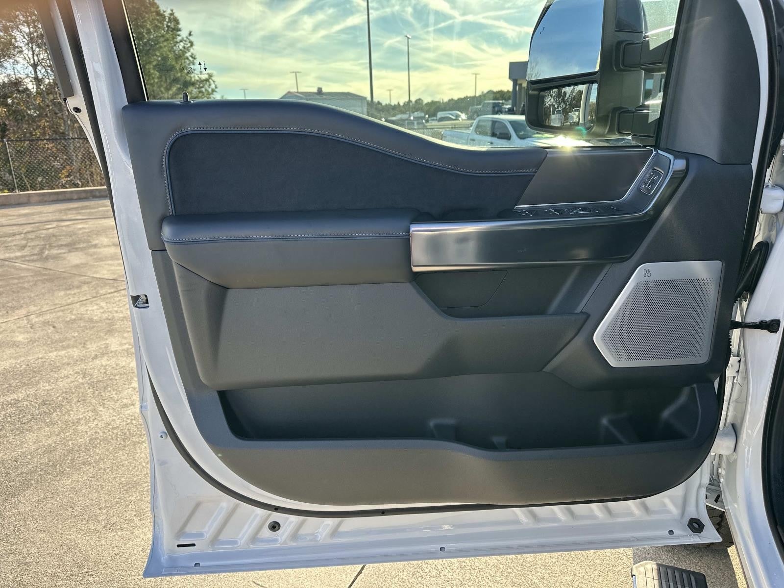 2026 Ford Super Duty F-350 SRW PLATINUM 4WD CREW CAB 6.7