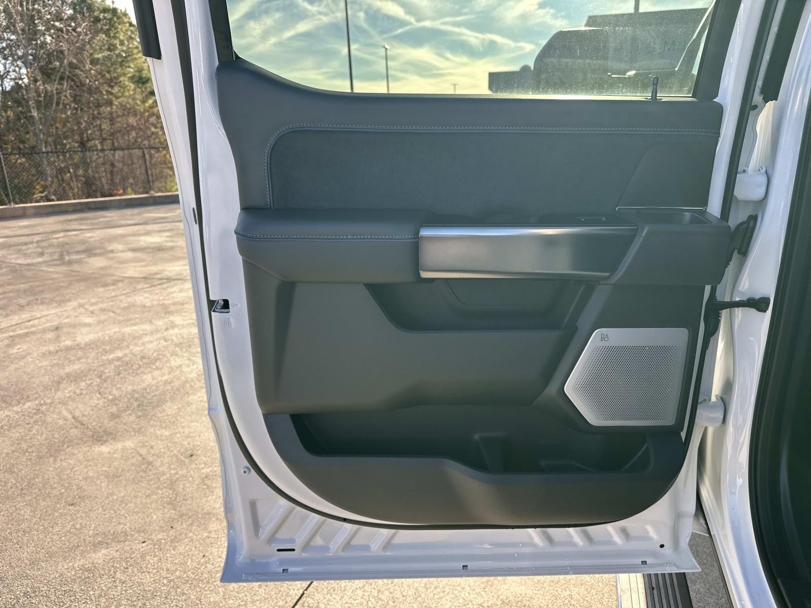 2026 Ford Super Duty F-350 SRW PLATINUM 4WD CREW CAB 6.7