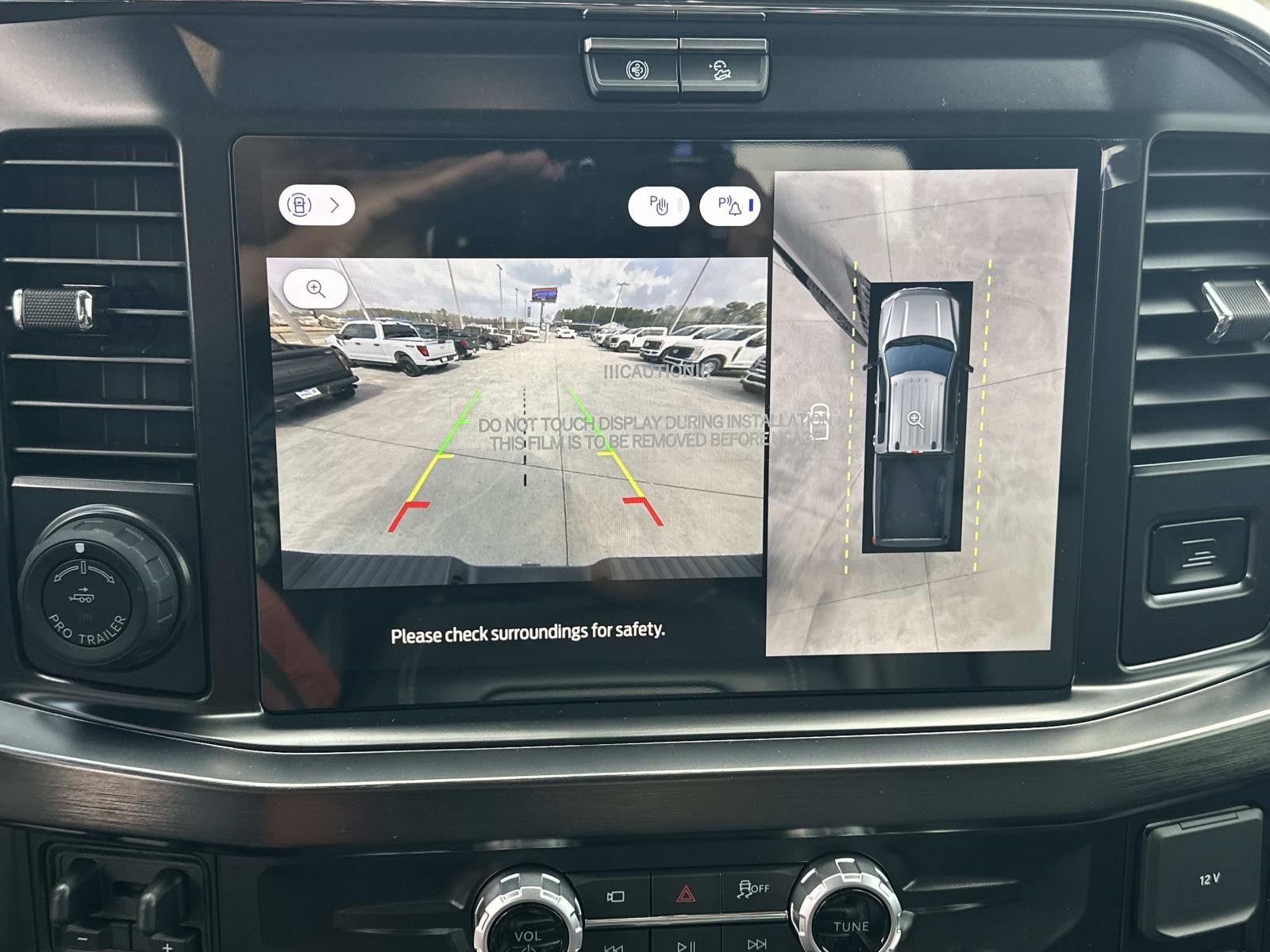 2026 Ford Super Duty F-350 SRW LARIAT 4WD CREW CAB 6.75'