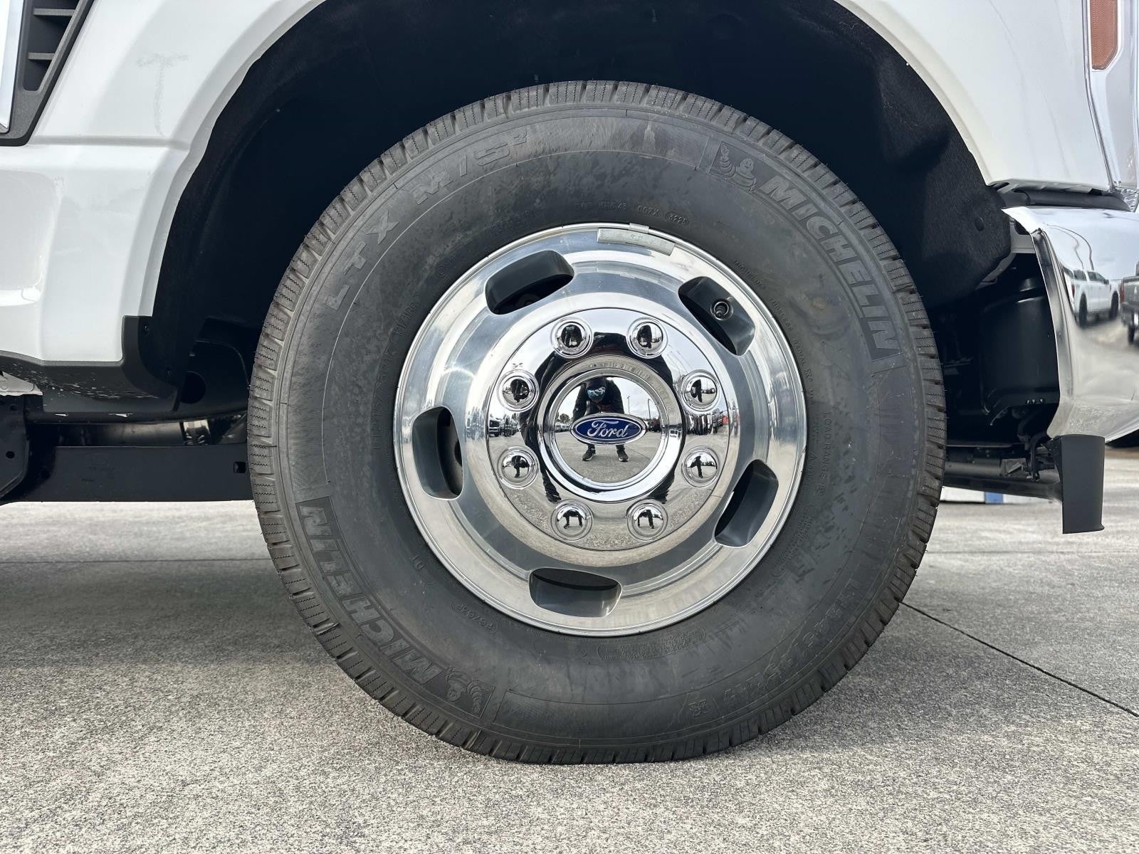 2026 Ford Super Duty F-350 DRW XL 2WD CREW CAB 8' BOX