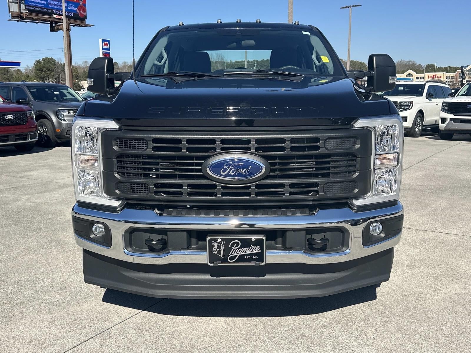 2024 Ford Super Duty F-350 DRW XL 4WD CREW CAB 8' BOX