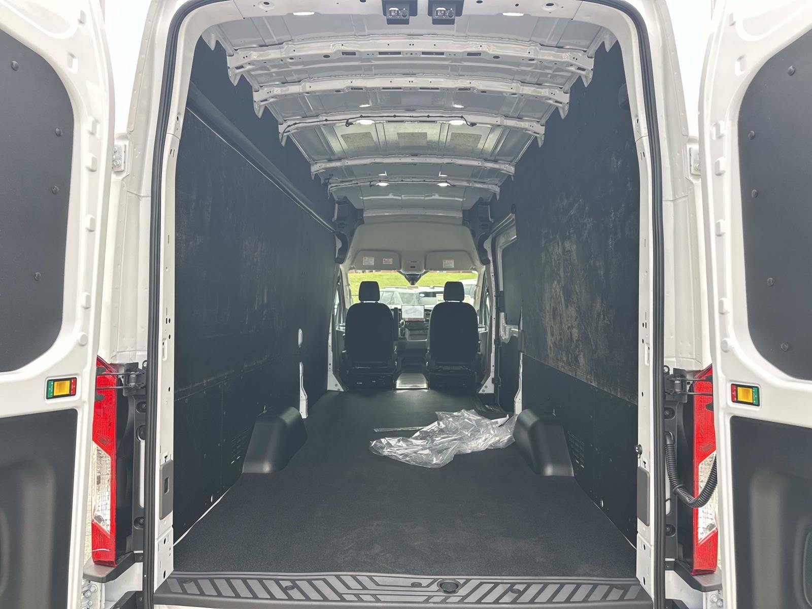 2026 Ford Transit Cargo Van T-250 148 EL HI RF 9150