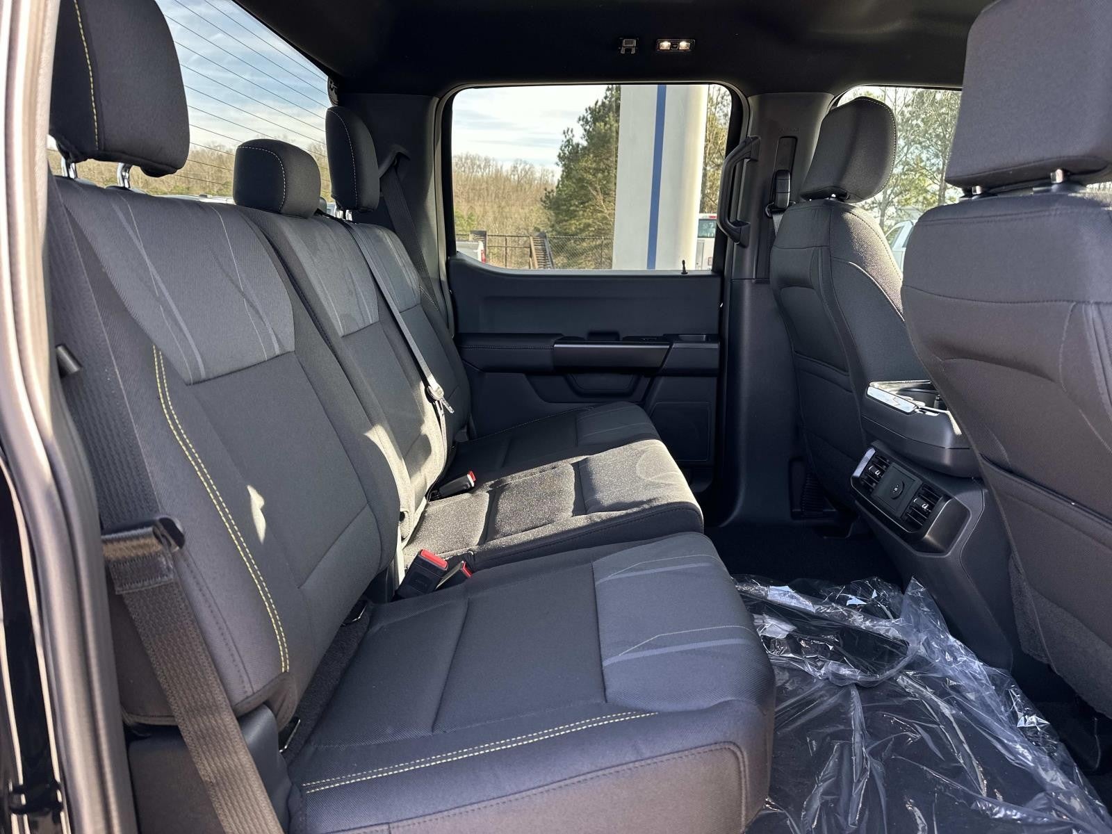 2025 Ford F-150 STX 4WD SUPERCREW 5.5' BO