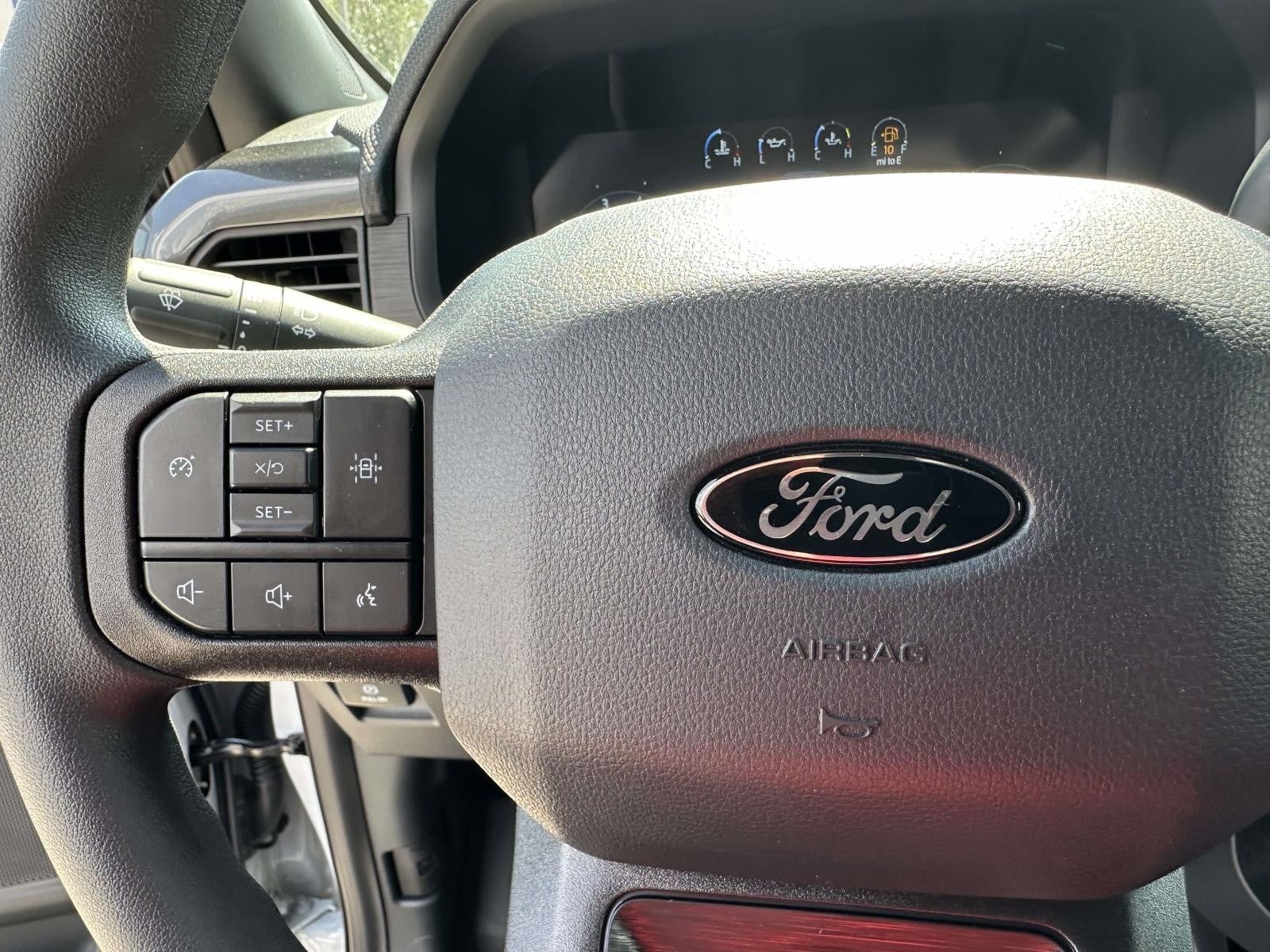 2025 Ford F-150 STX 4WD SUPERCREW 5.5' BO