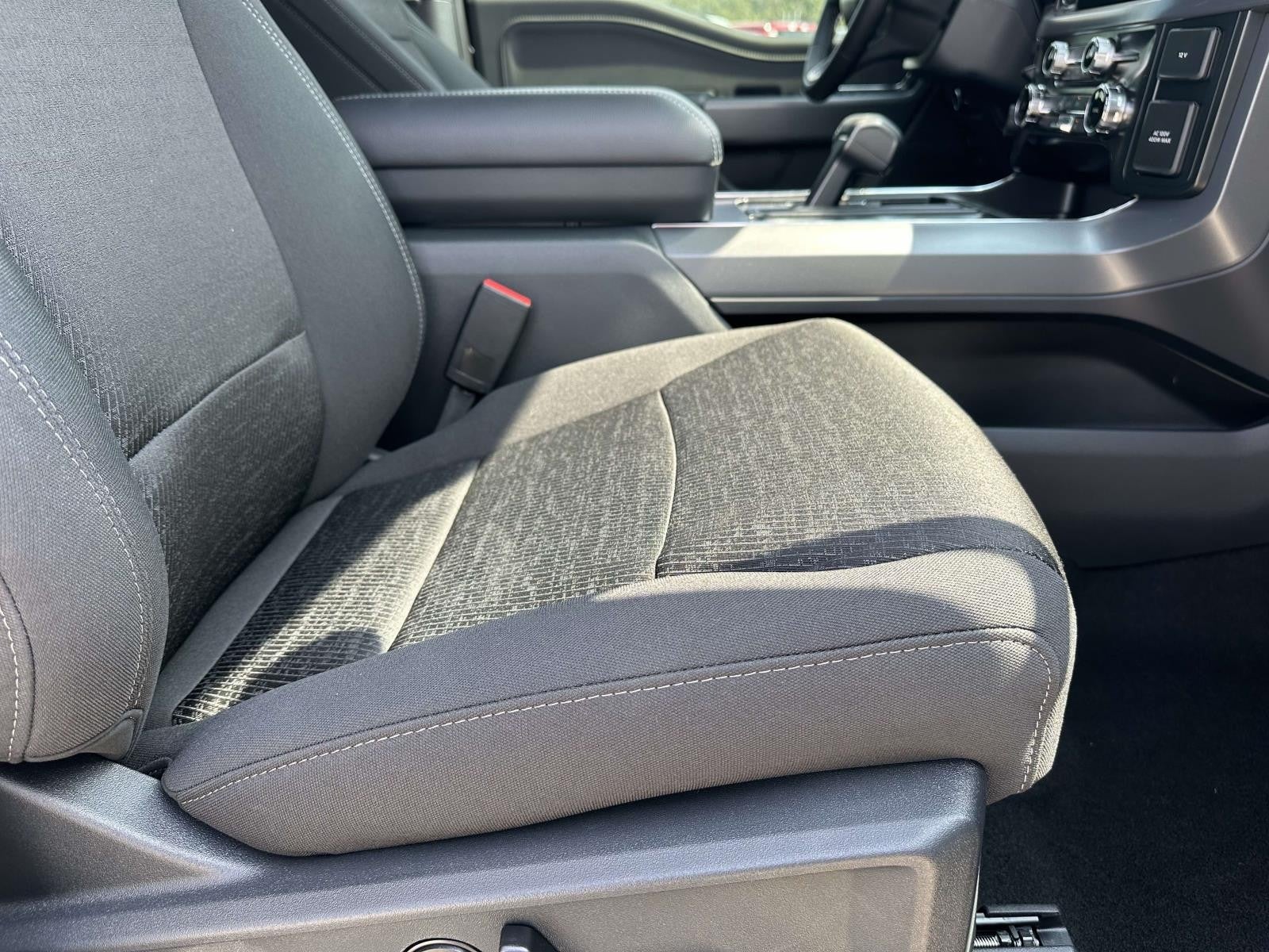 2025 Ford F-150 XLT 4WD SUPERCREW 5.5' BO