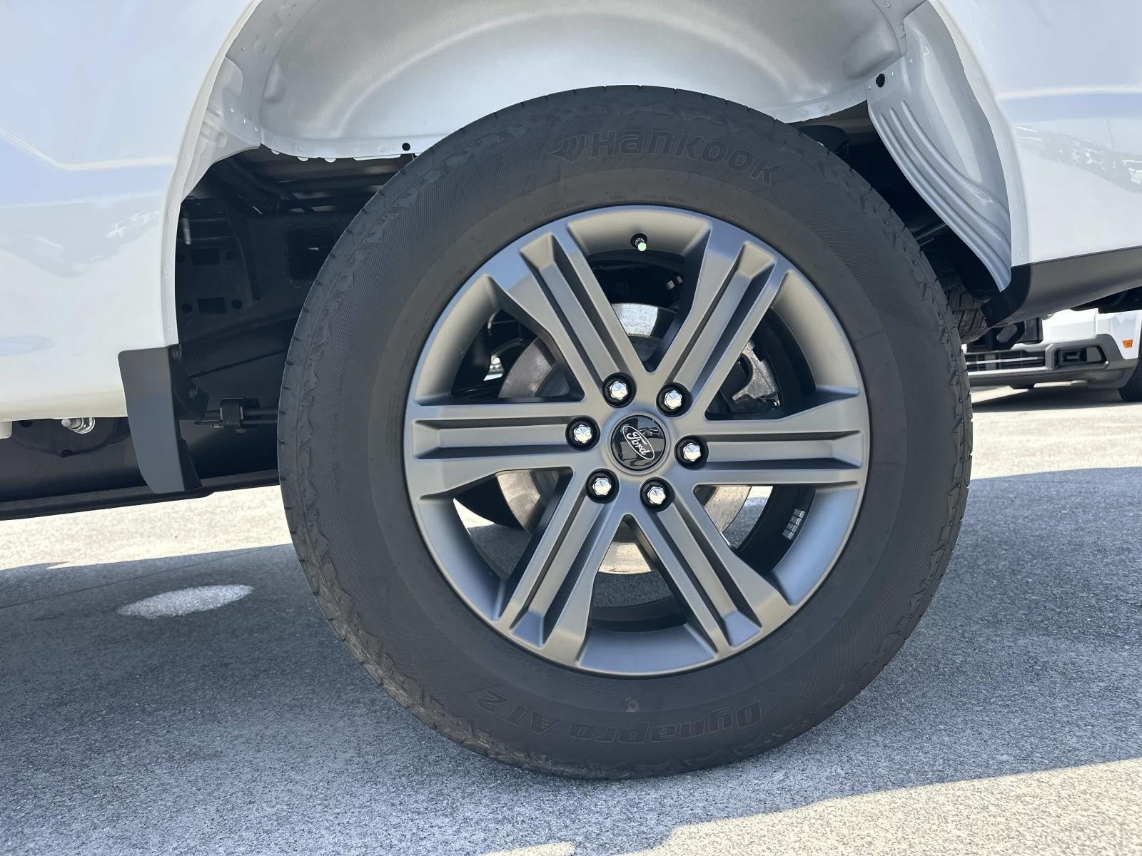 2023 Ford F-150 4WD CREW XLT