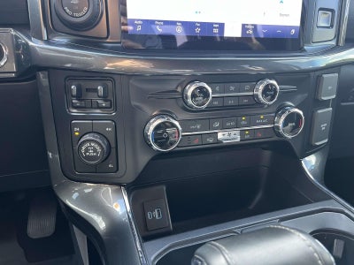 2022 Ford F-150 XLT 4WD SUPERCREW
