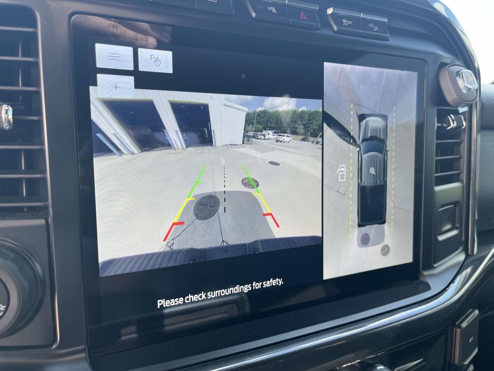 2022 Ford F-150 XLT 4WD SUPERCREW
