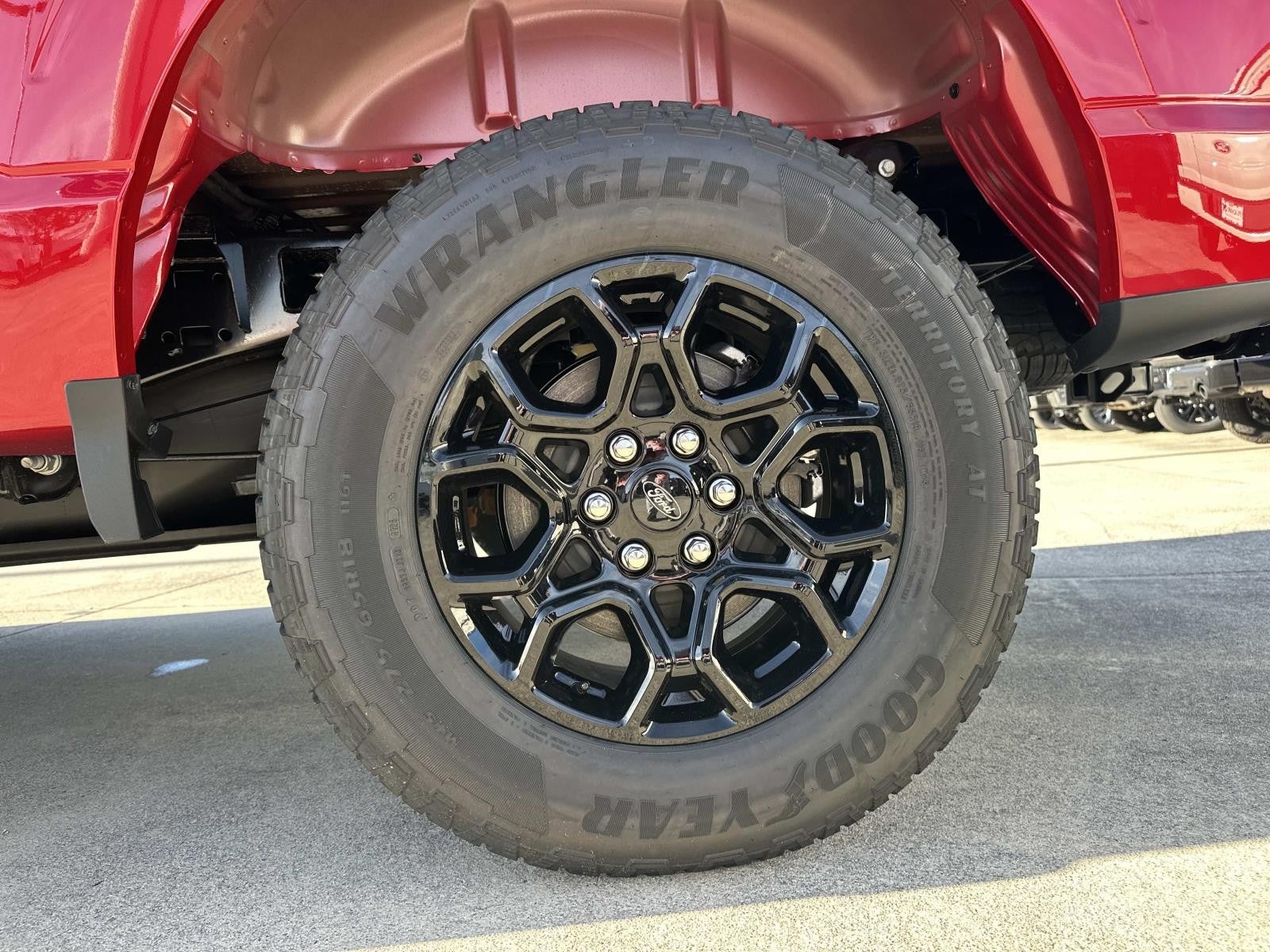 2025 Ford F-150 XLT 4WD SUPERCREW 5.5' BO