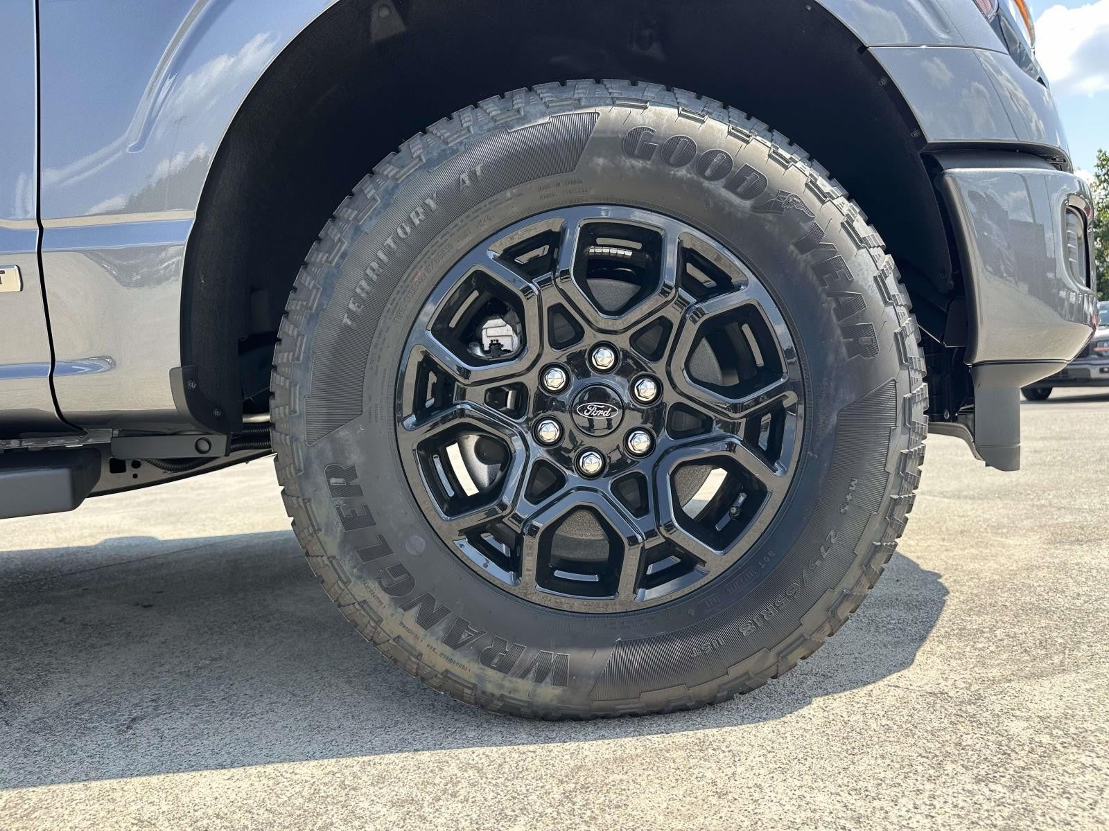 2025 Ford F-150 XLT 4WD SUPERCREW 5.5' BO