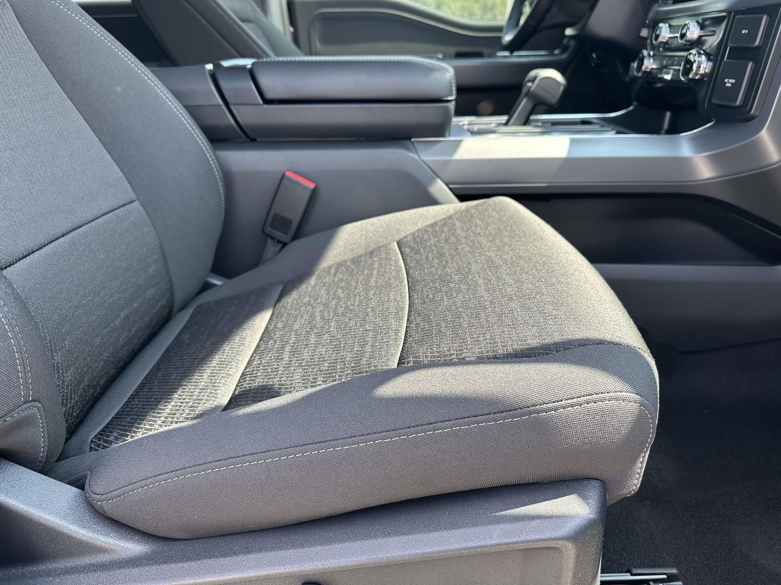 2025 Ford F-150 XLT 4WD SUPERCREW 5.5' BO