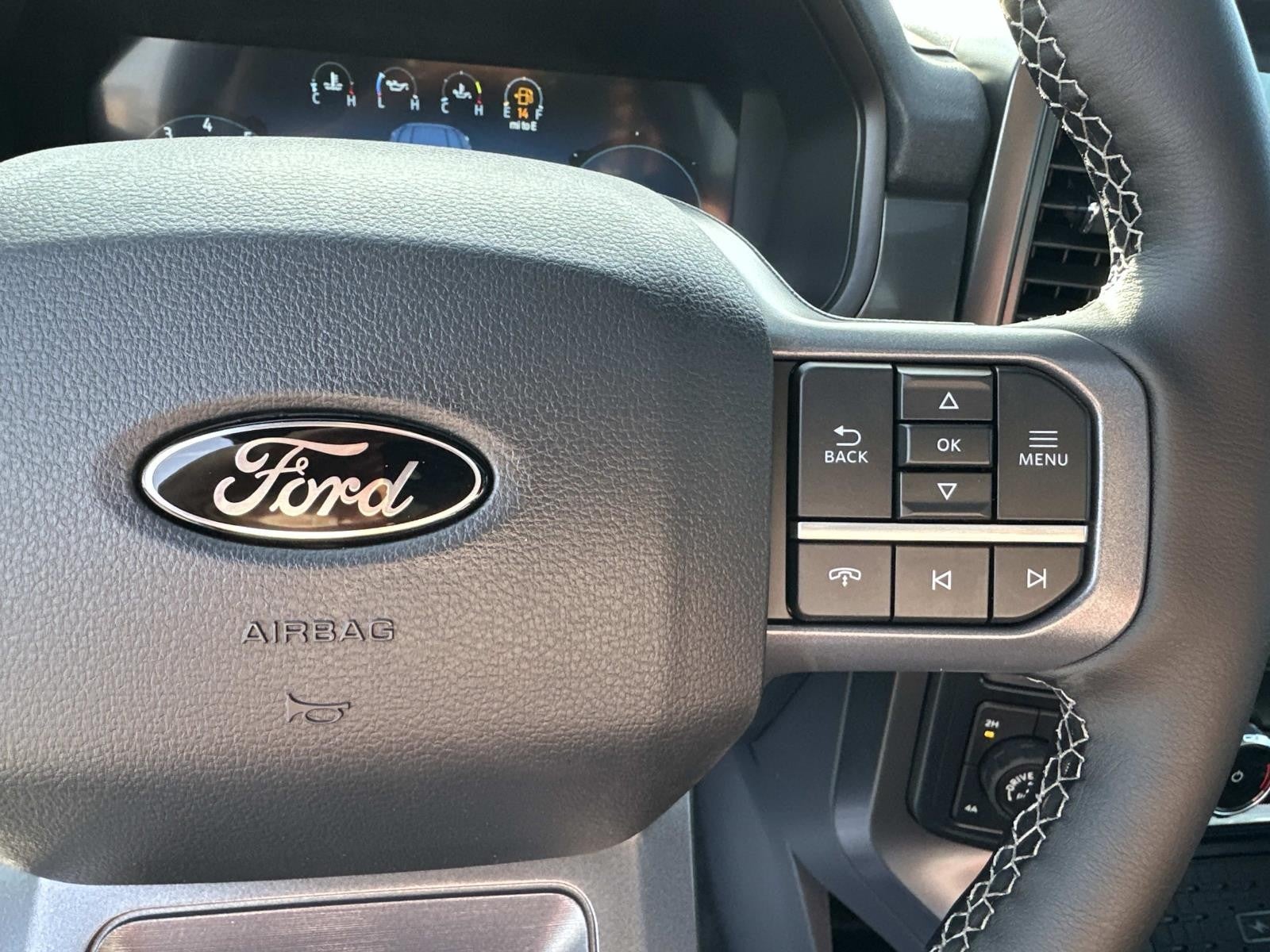 2025 Ford F-150 LARIAT 4WD SUPERCREW 5.5'
