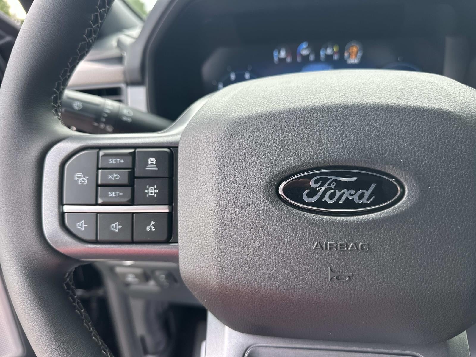 2026 Ford F-150 LARIAT 4WD SUPERCREW 5.5'