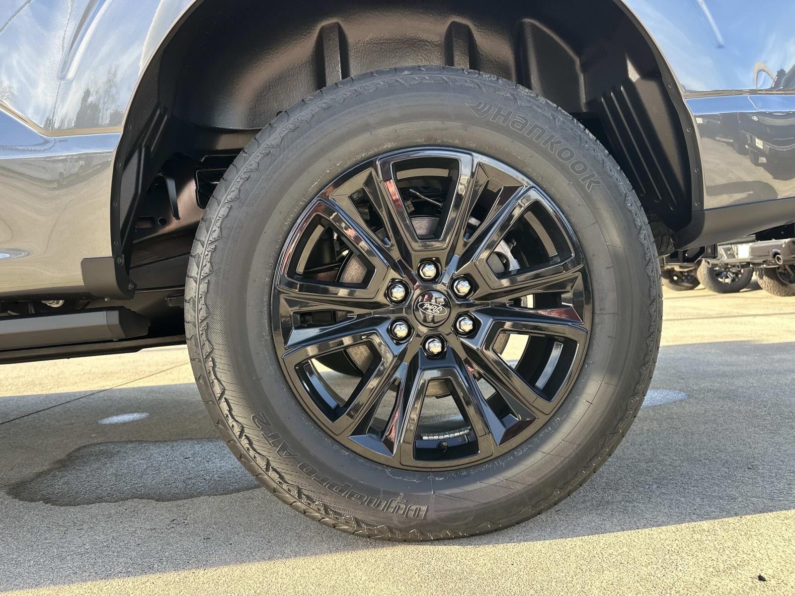 2025 Ford F-150 PLATINUM 4WD SUPERCREW 5.