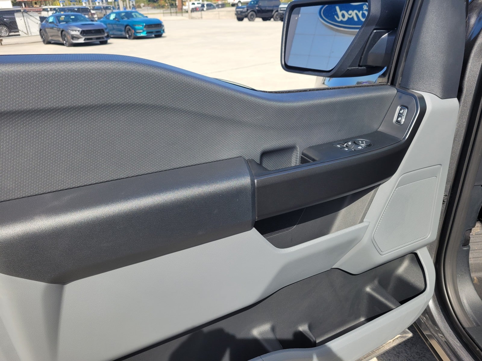 2026 Ford F-150 PLATINUM - 145