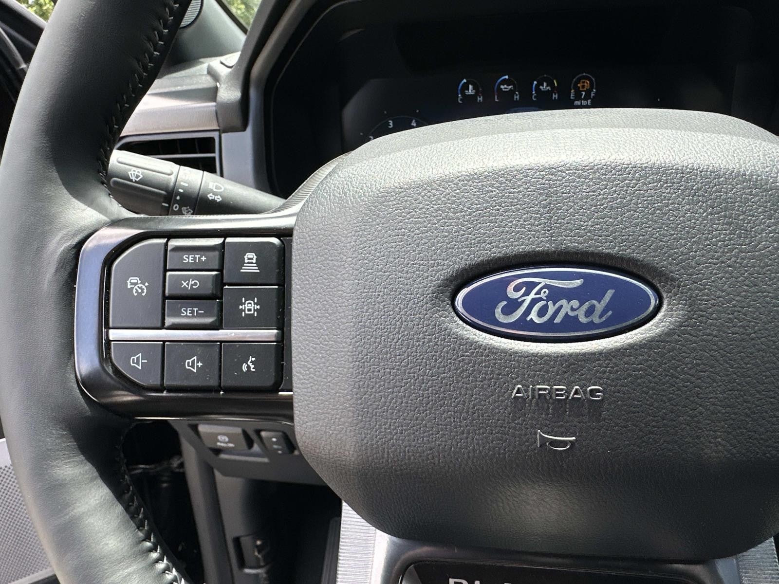 2026 Ford F-150 PLATINUM 4WD SUPERCREW