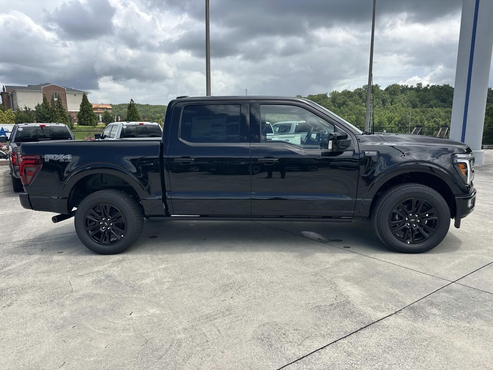 2026 Ford F-150 PLATINUM 4WD SUPERCREW