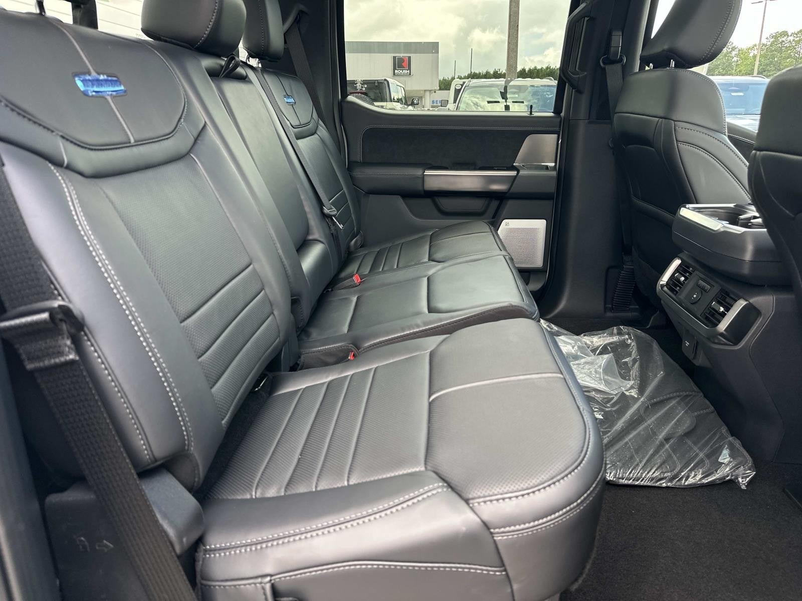 2026 Ford F-150 PLATINUM 4WD SUPERCREW