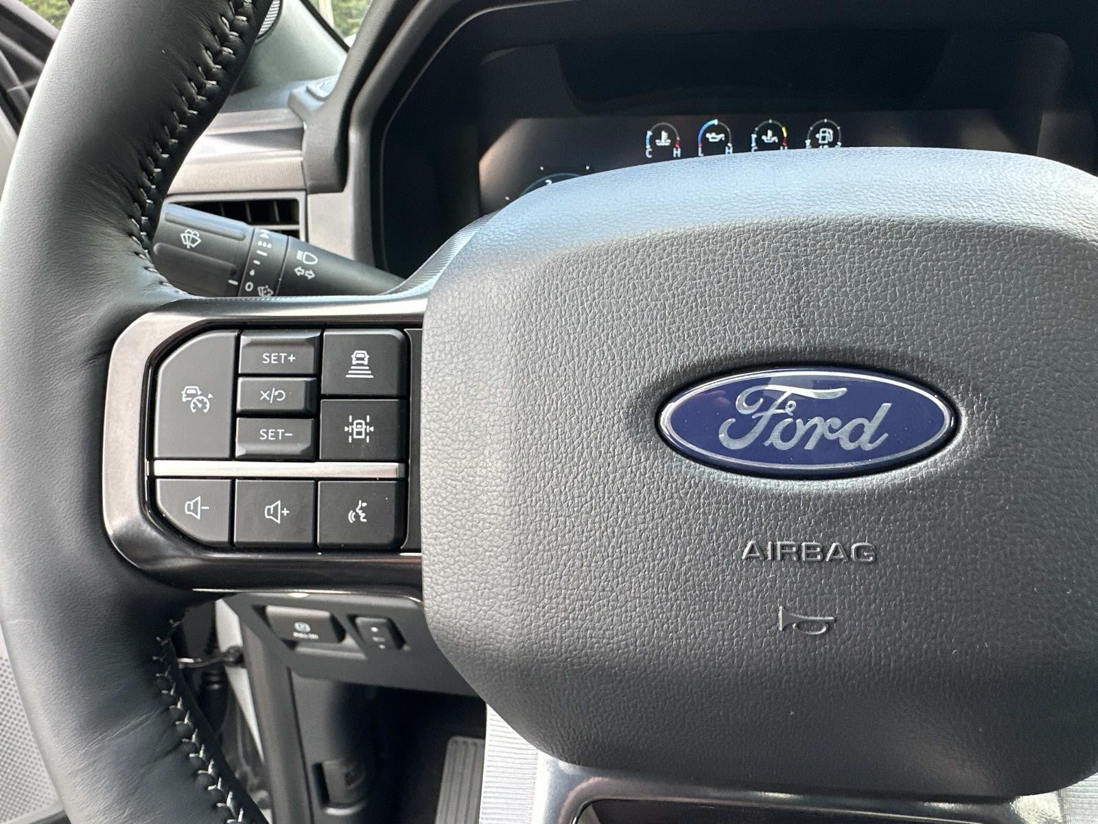 2026 Ford F-150 PLATINUM 4WD SUPERCREW