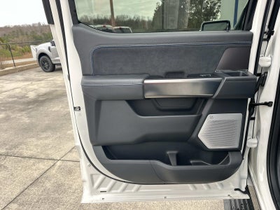 2025 Ford F-150 PLATINUM 4WD SUPERCREW 5.