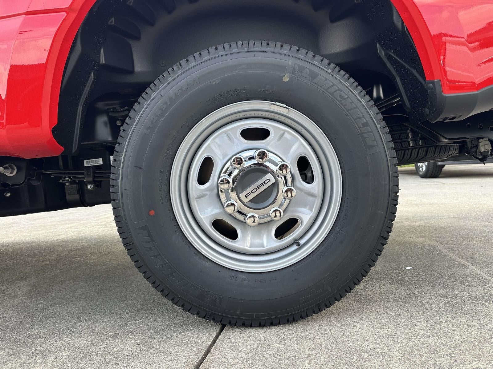 2026 Ford Super Duty F-350 SRW XL 2WD REG CAB 8' BOX