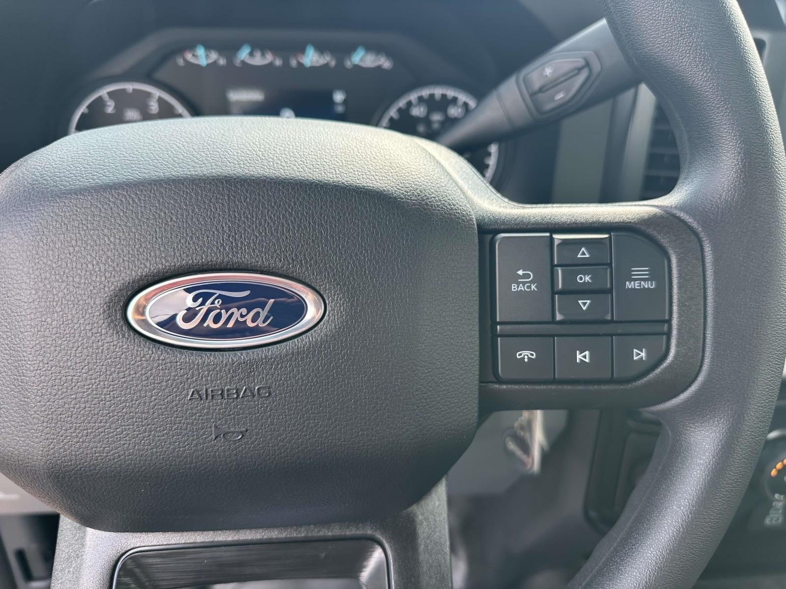 2026 Ford Super Duty F-350 SRW XL 2WD REG CAB 8' BOX