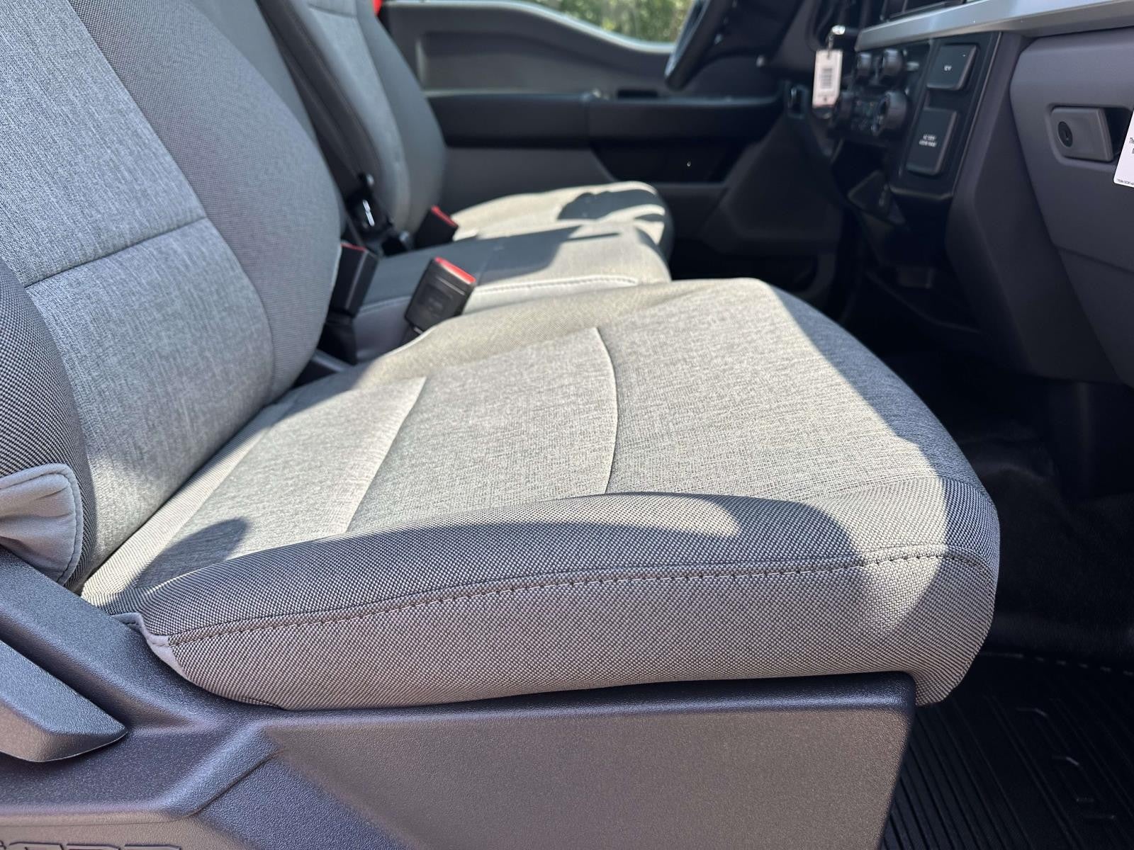 2026 Ford Super Duty F-350 SRW XL 2WD REG CAB 8' BOX