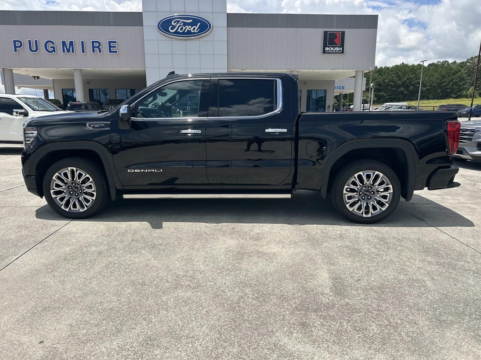 2025 GMC Sierra 1500 CREW